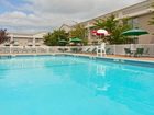 фото отеля Holiday Inn Long Island-Islip Airport
