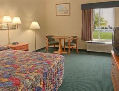 фото отеля Baymont Inn & Suites Universal Studios