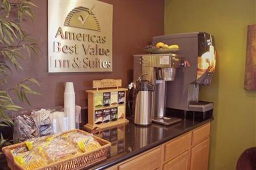 фото отеля Americas Best Value Inn & Suites Granada Hills