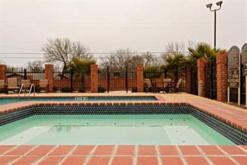 фото отеля Holiday Inn Express Hotel & Suites San Antonio South