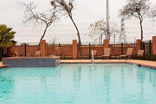 фото отеля Holiday Inn Express Hotel & Suites San Antonio South
