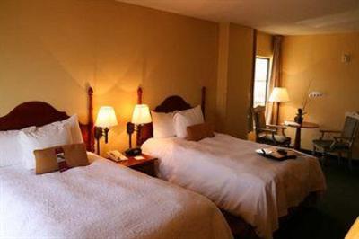фото отеля Hampton Inn & Suites - New Orleans Convention Center