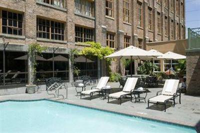 фото отеля Hampton Inn & Suites - New Orleans Convention Center