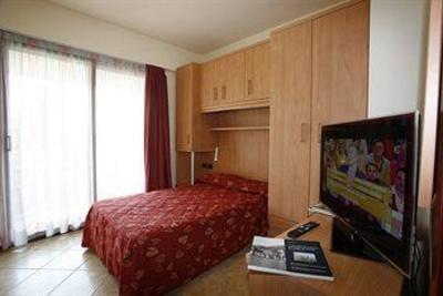 фото отеля Hotel Cristal Sirmione
