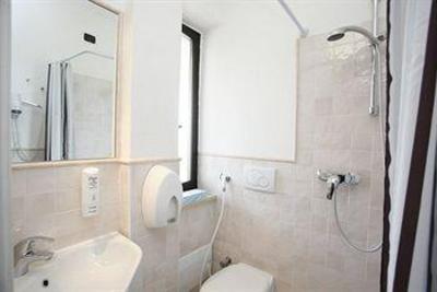 фото отеля Hotel Cristal Sirmione