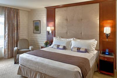 фото отеля Viana Hotel and Spa