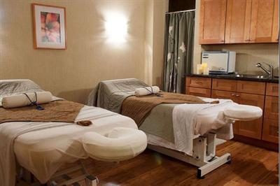 фото отеля Viana Hotel and Spa