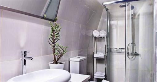 фото отеля Cosmopolitan Suites Hotel