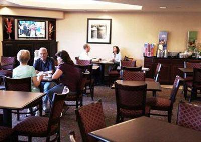 фото отеля Hampton Inn Hazleton