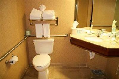 фото отеля Hampton Inn Hazleton