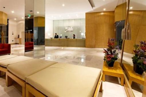 фото отеля Holiday Inn Express Hotel & Suites at the WTC