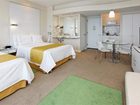 фото отеля Holiday Inn Express Hotel & Suites at the WTC