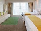 фото отеля Holiday Inn Express Hotel & Suites at the WTC