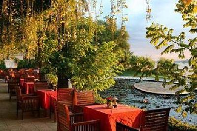 фото отеля Huong Giang Hotel Resort & Spa
