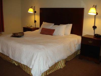 фото отеля Hampton Inn Emporia