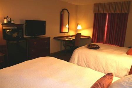 фото отеля Hampton Inn Emporia