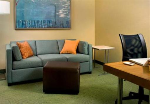 фото отеля SpringHill Suites Syracuse Carrier Circle