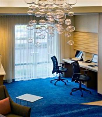 фото отеля SpringHill Suites Syracuse Carrier Circle