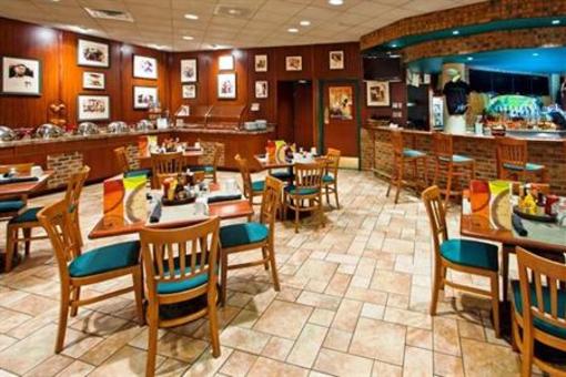 фото отеля Crowne Plaza Hotel Auburn Hills