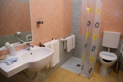 фото отеля Hotel Pineta Acqui Terme