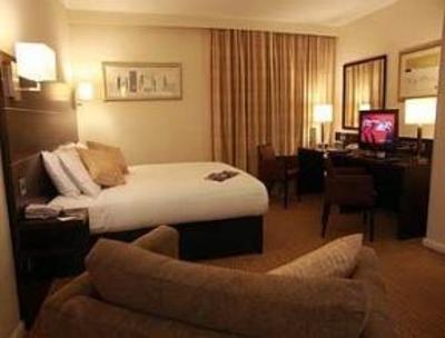 фото отеля DoubleTree by Hilton London Heathrow