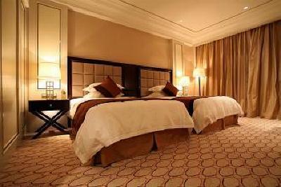 фото отеля Green Town Landison Hotel