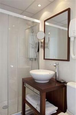 фото отеля Hotel Montparnasse-Alesia
