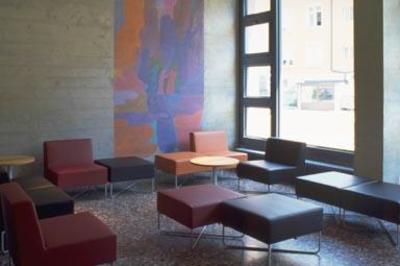 фото отеля Youth Hostel Zurich
