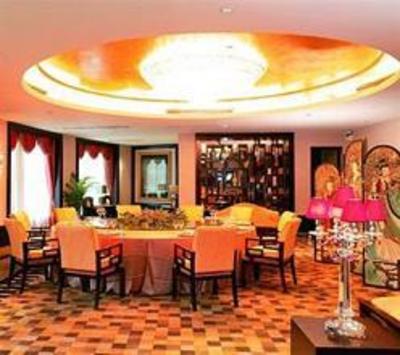 фото отеля Royal Mediterranean Hotel