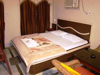фото отеля Hotel Sonar Bangla Tarapith