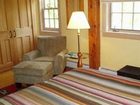 фото отеля Frog Meadow Farm B&B