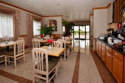 фото отеля Best Western Garden Inn Falfurrias
