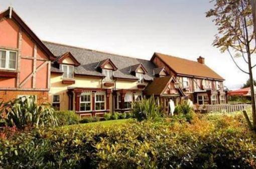 фото отеля Premier Inn North Warrington (England)