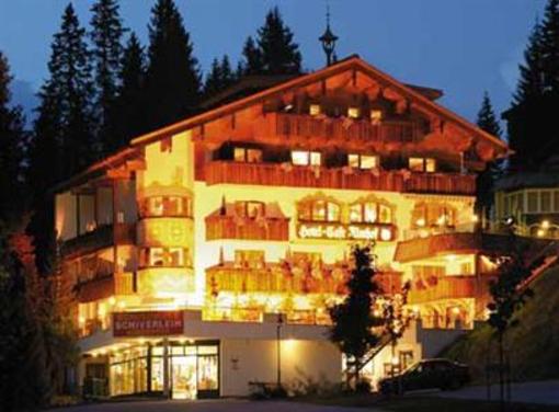 фото отеля Hotel Almhof Hochfugen