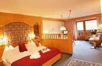 фото отеля Hotel Almhof Hochfugen