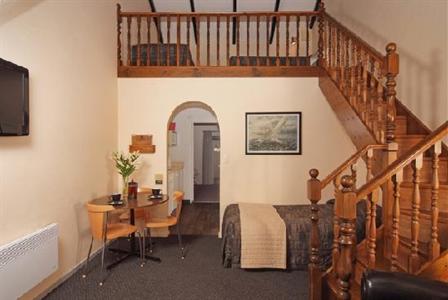 фото отеля Chelmswood Motel Taupo