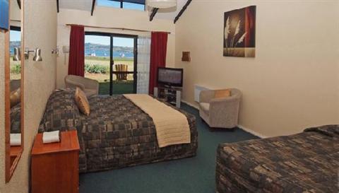 фото отеля Chelmswood Motel Taupo