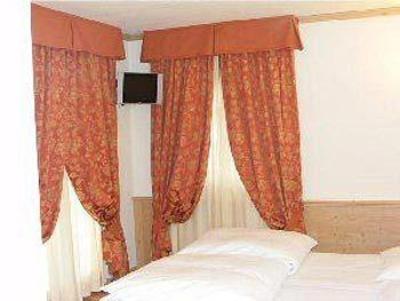 фото отеля Hotel Arisch