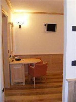 фото отеля Hotel Arisch