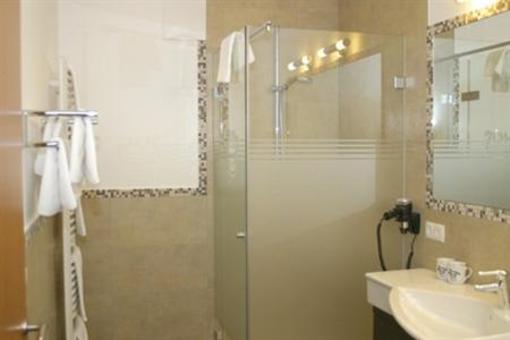 фото отеля Hotel Zum Senner Schlitters