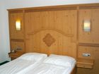 фото отеля Hotel Zum Senner Schlitters
