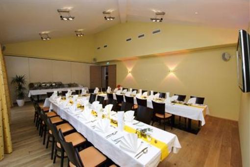 фото отеля Restaurant Waldmeisterei