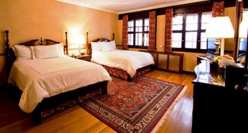 фото отеля The Deer Path Inn
