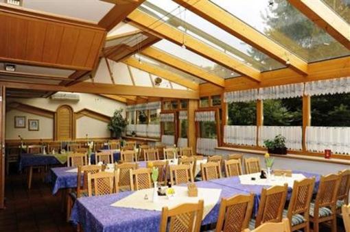 фото отеля Gasthaus Hotel Feldschlange