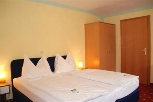 фото отеля Stadthotel Schwerterbrau