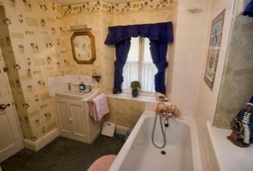 фото отеля The Captain's House Bed and Breakfast Lynmouth