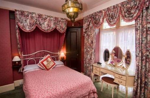 фото отеля The Captain's House Bed and Breakfast Lynmouth