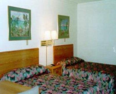 фото отеля Knights Inn Palm Harbor