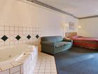 фото отеля Clemmons Super 8 Motel