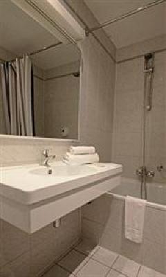фото отеля Chelton Hotel